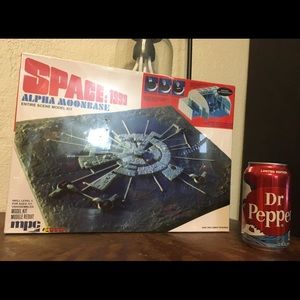 NIB Space 1999 Alpha Moon base model kit